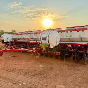 Plantadeira Jumil MAGNUM 3080 PD (mecânica) Ano: 2012