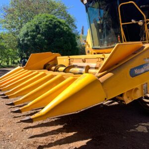 Plataforma de Milho New Holland Ano: 2011