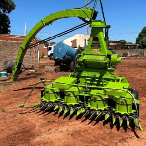 Colhedora de Forragens ROHR BOKUDA 3000 Ano: 2024