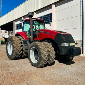 Case IH Magnum 340 (340 cv) Ano: 2015