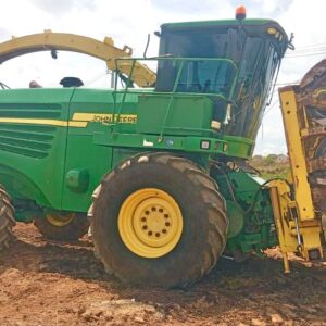 FORRAGEIRA AUTOMOTRIZ  John Deere 7350 Ano: 2012