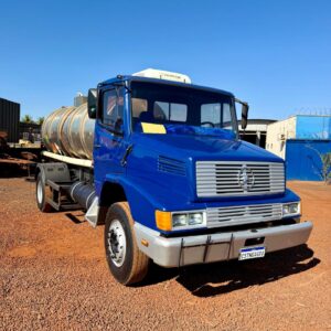 Mercedes-Benz 1618 (4x2) Ano: 1991