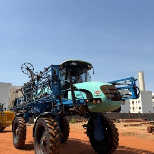 Pulverizador KUHN (montana) Parruda Stronger 3030 Ano: 2014