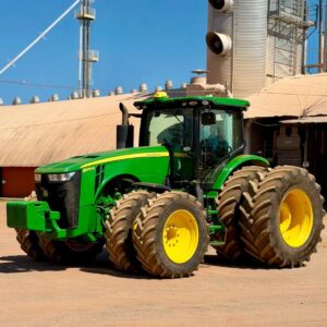 John Deere 8370R (370 cv) Ano: 2020