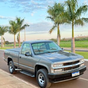 Chevrolet Silverado Ano: 1998
