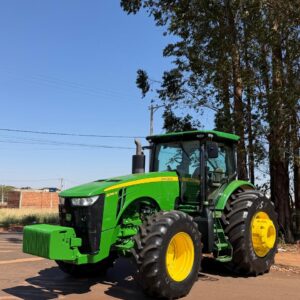 John Deere 8345R (345 cv) Ano: 2019