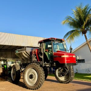 DISTRIBUIDOR AUTOPROPELIDO  Case IH Patriot 350 Ano: 2011