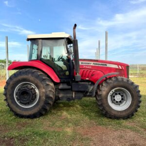 Massey Ferguson 7140 (140 cv) Ano: 2013