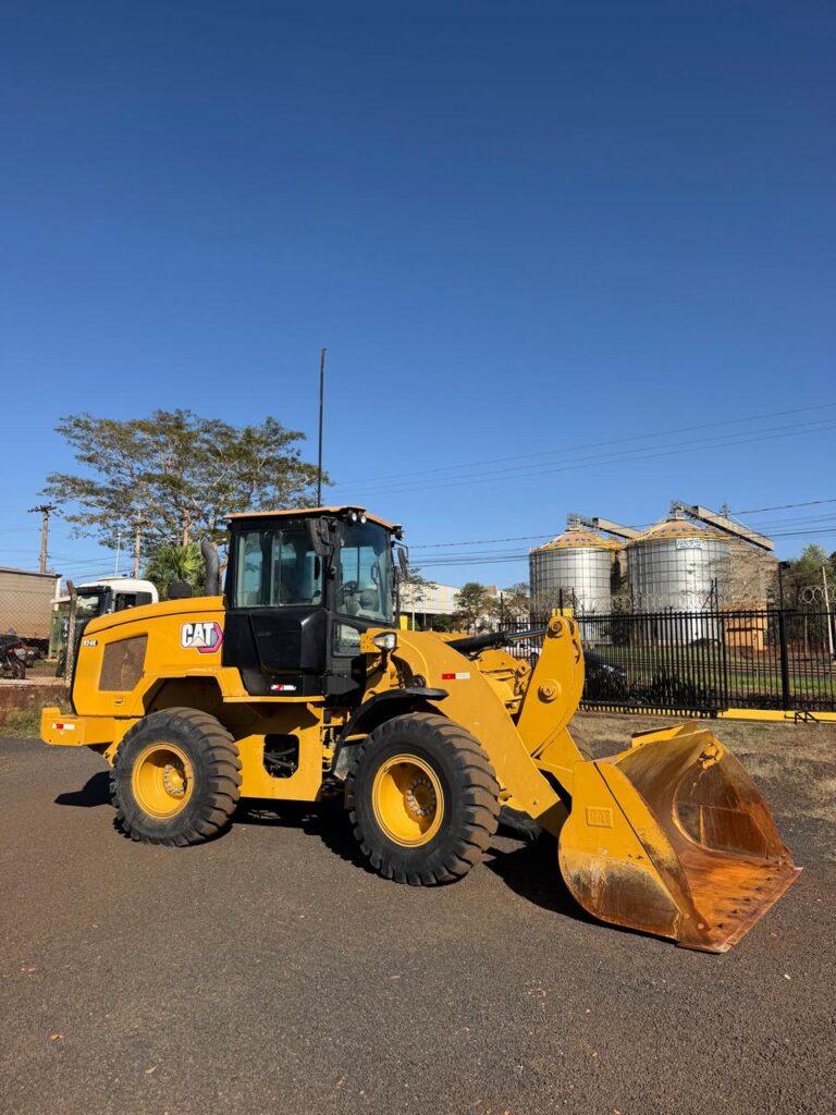 Pá carregadeira Caterpillar 924K Ano: 2020